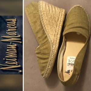 🆕 Neiman Marcus Espadrille Wedges